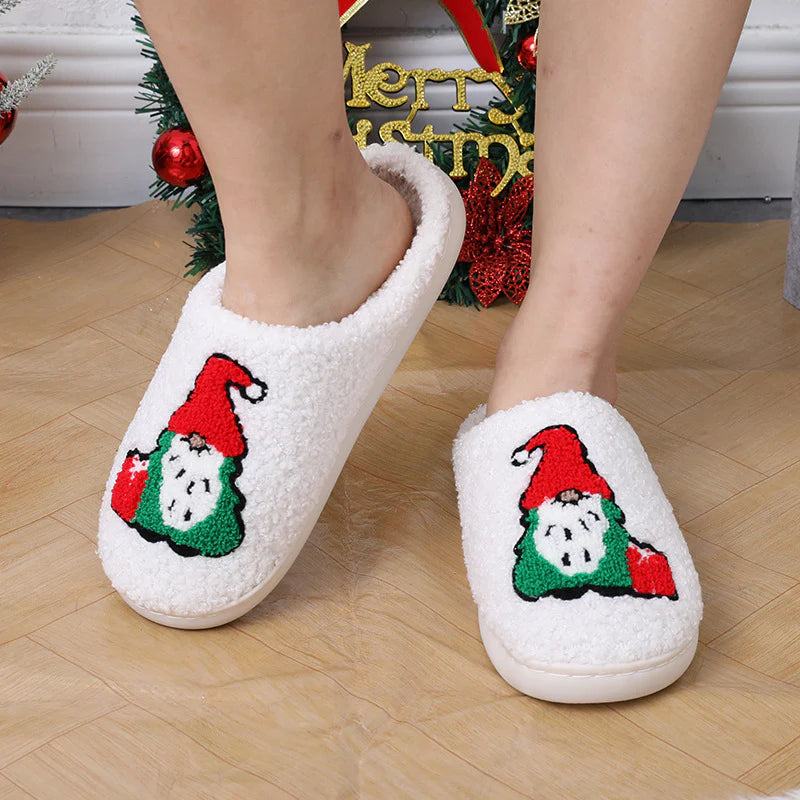 “Cute Santa Claus Christmas Slippers – Warm Indoor Shoes for Couples, Men & Women”